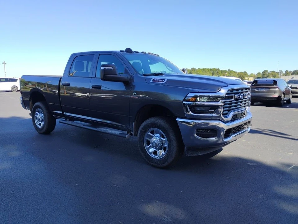 2026 Ram 2500 - Image 3 of 12