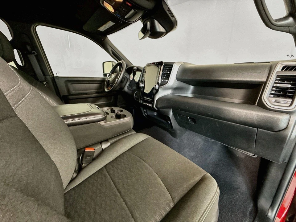 2026 Ram 2500 - Image 14 of 21