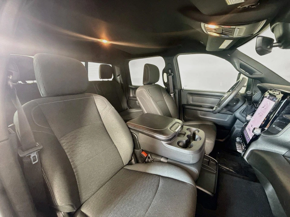 2026 Ram 2500 - Image 29 of 31