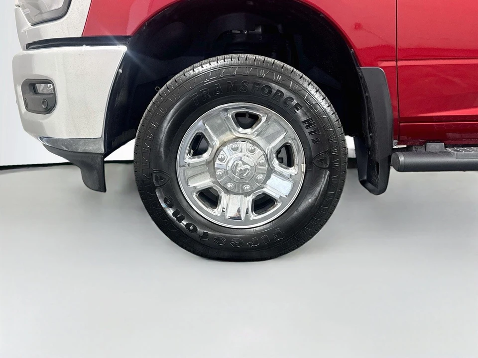 2026 Ram 2500 - Image 16 of 21