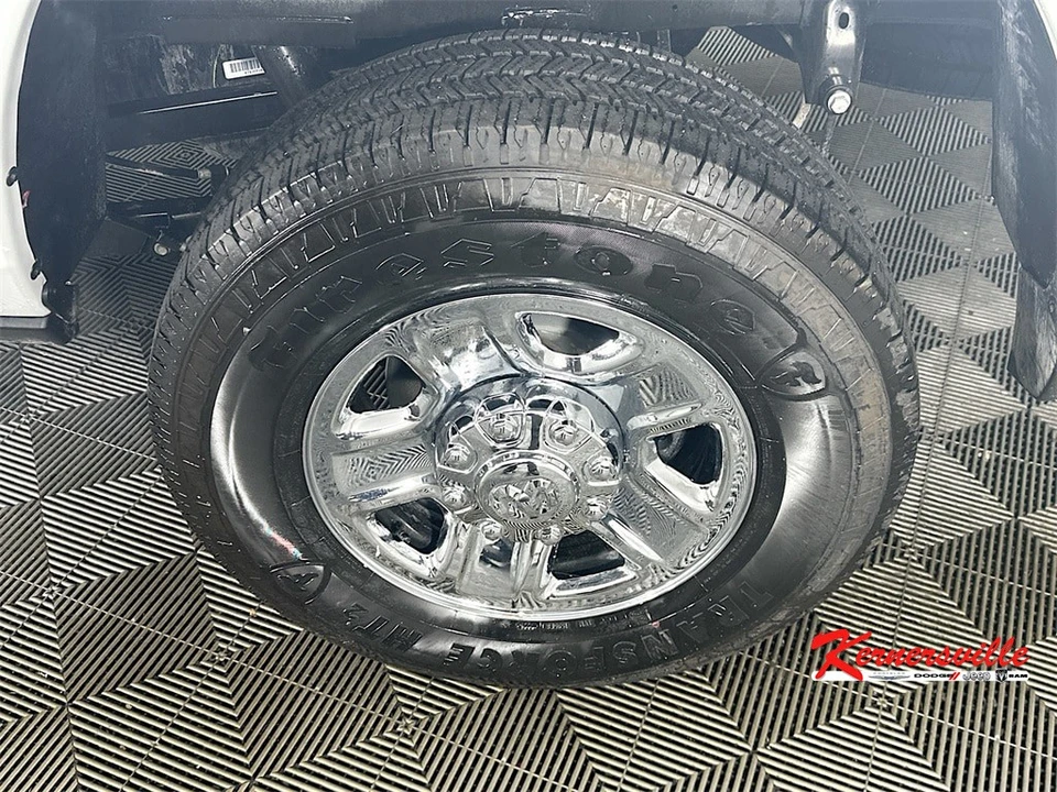 2026 Ram 2500 - Image 16 of 20