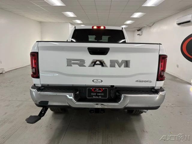 2026 Ram 2500 - Image 10 of 12