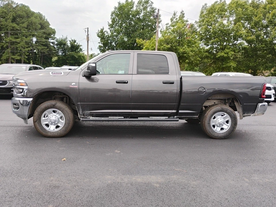 2026 Ram 2500 - Image 8 of 12