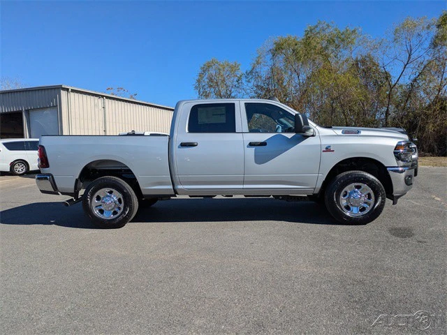 2026 Ram 2500 - Image 3 of 12