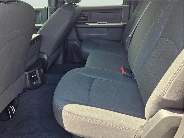 2026 Ram 2500 - Image 13 of 31