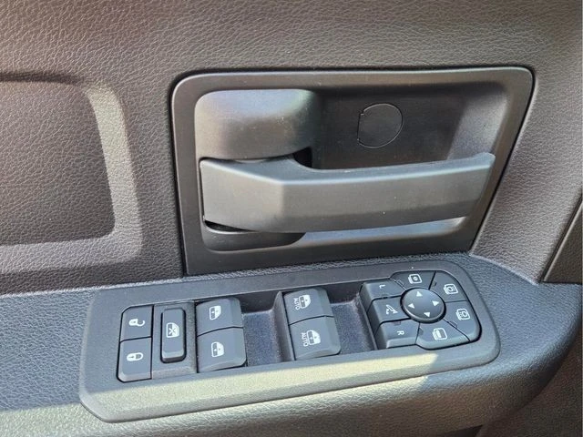 2026 Ram 2500 - Image 23 of 31