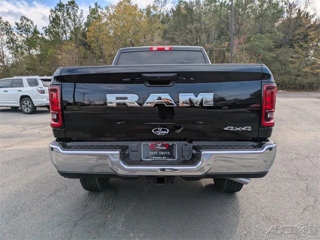 2026 Ram 2500 - Image 5 of 12