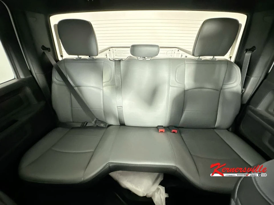 2026 Ram 2500 - Image 10 of 21