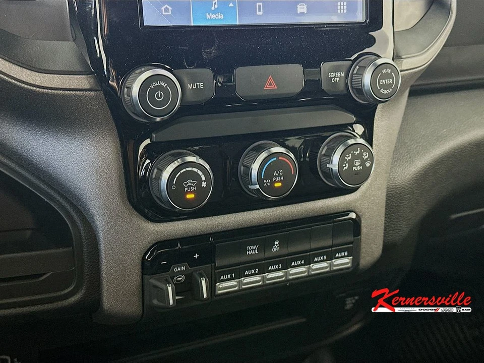 2026 Ram 2500 - Image 15 of 21