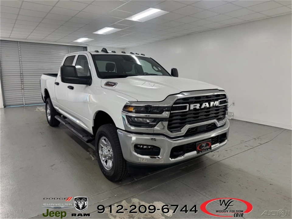 2026 Ram 2500 - Image 3 of 12