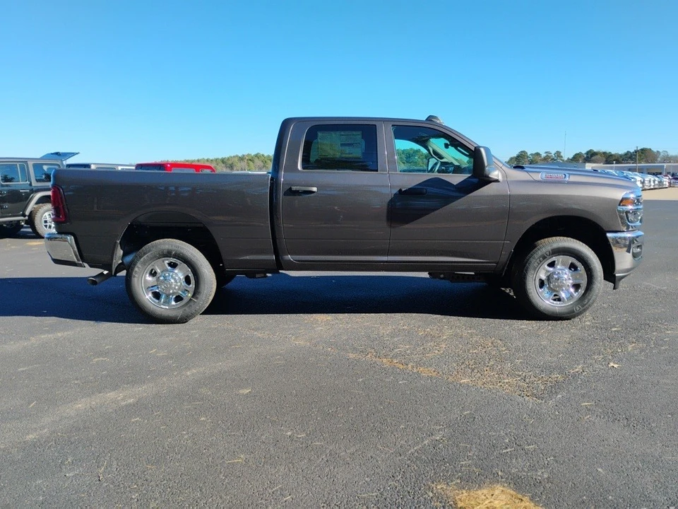 2026 Ram 2500 - Image 4 of 12