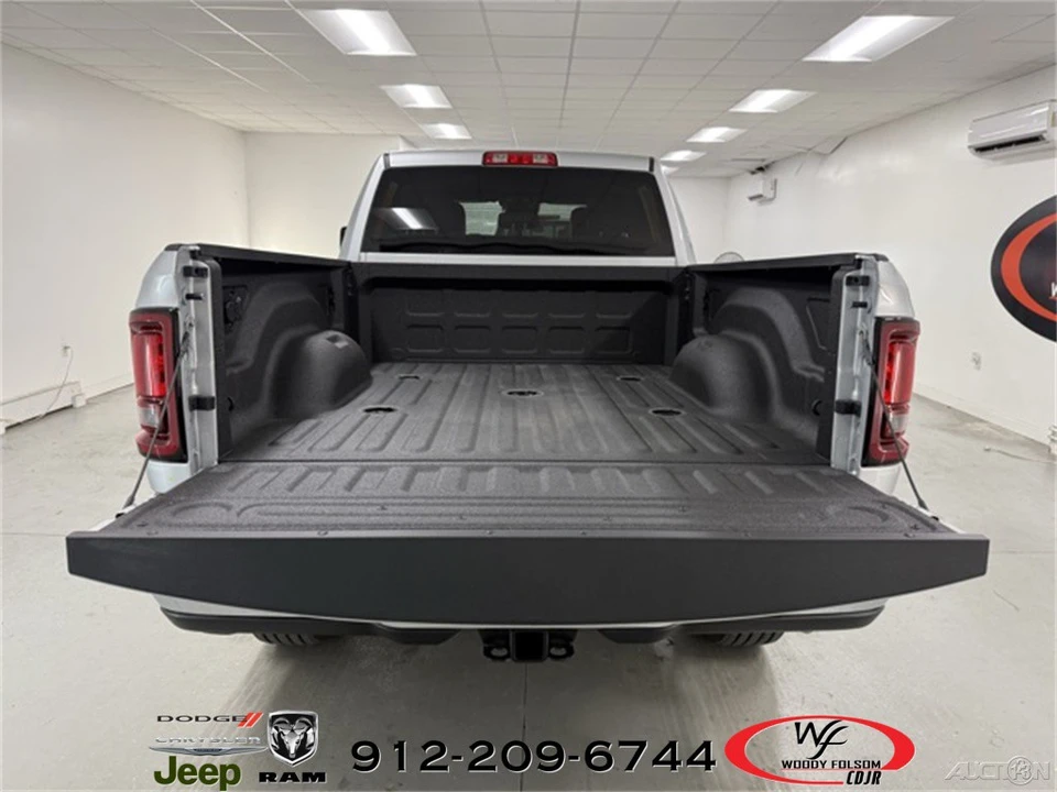 2026 Ram 2500 - Image 7 of 12