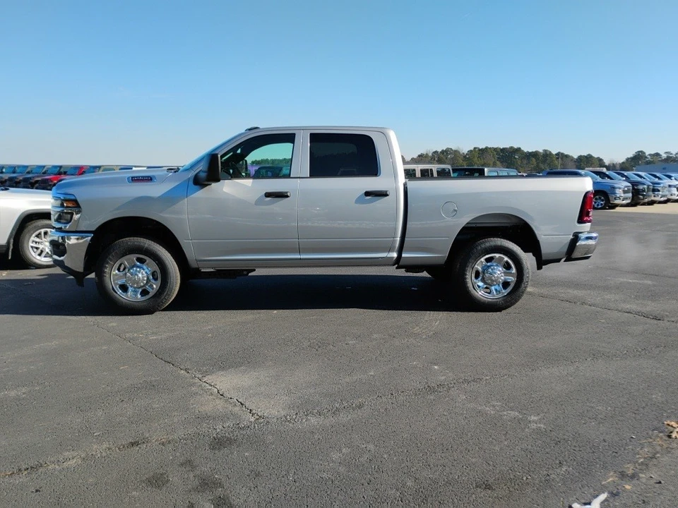 2026 Ram 2500 - Image 8 of 12