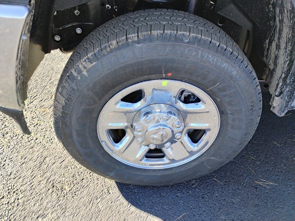 2026 Ram 2500 - Image 9 of 12