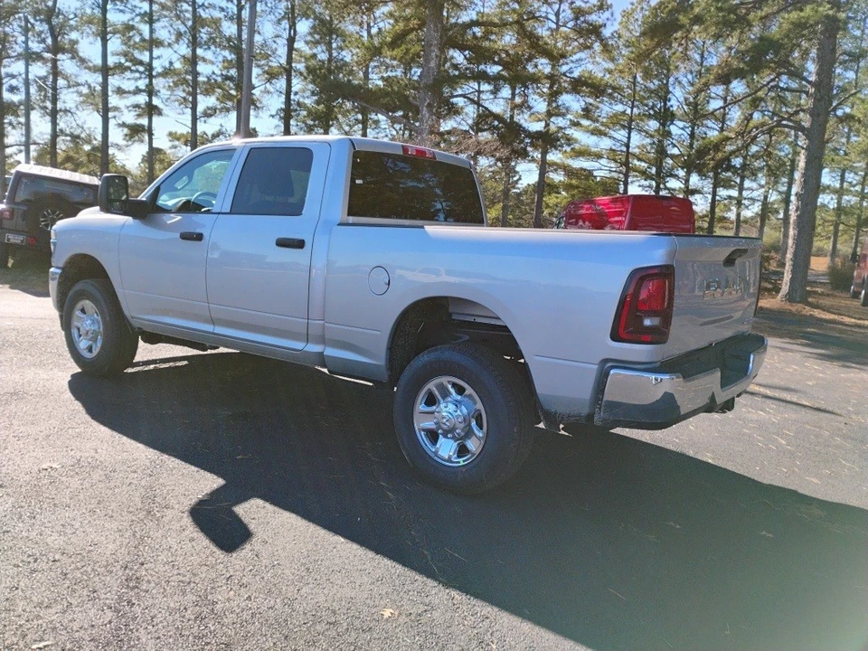 2026 Ram 2500 - Image 7 of 12
