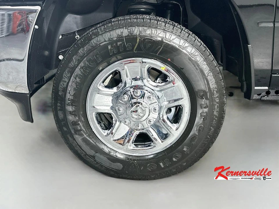 2026 Ram 2500 - Image 16 of 21