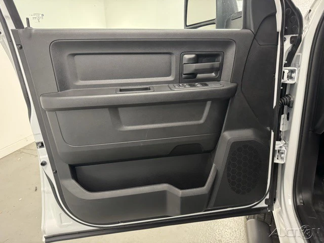 2026 Ram 2500 - Image 10 of 12