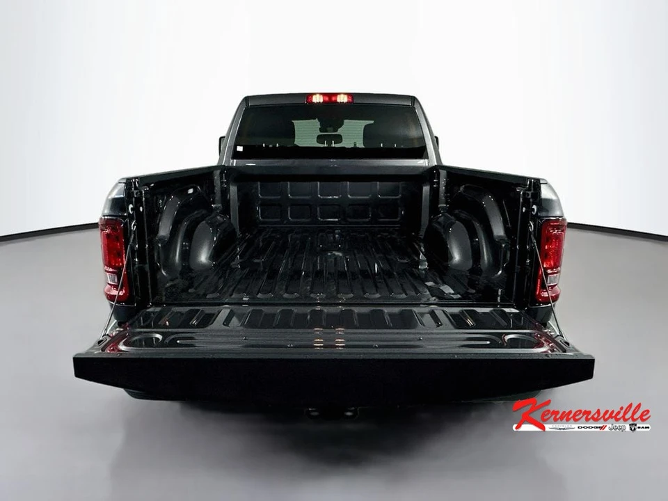 2026 Ram 2500 - Image 16 of 21