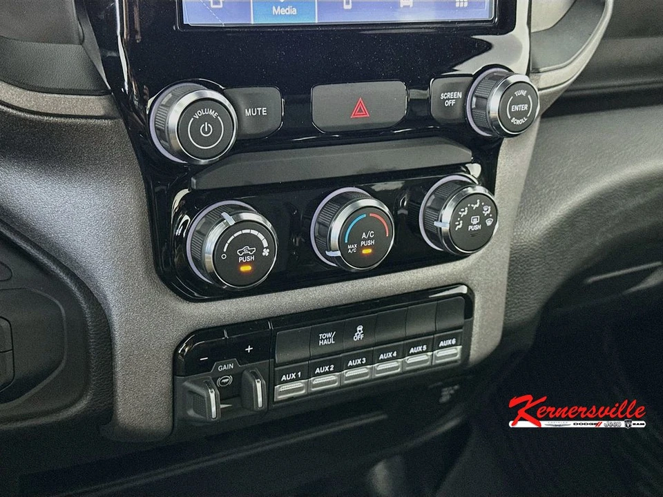 2026 Ram 2500 - Image 15 of 21