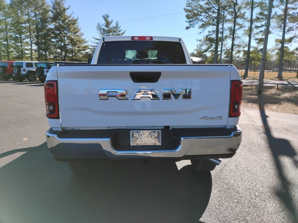 2026 Ram 2500 - Image 6 of 12