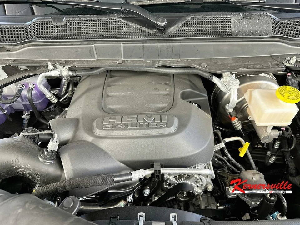 2026 Ram 2500 - Image 16 of 21