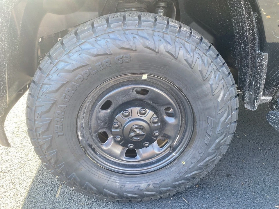 2026 Ram 2500 - Image 9 of 12
