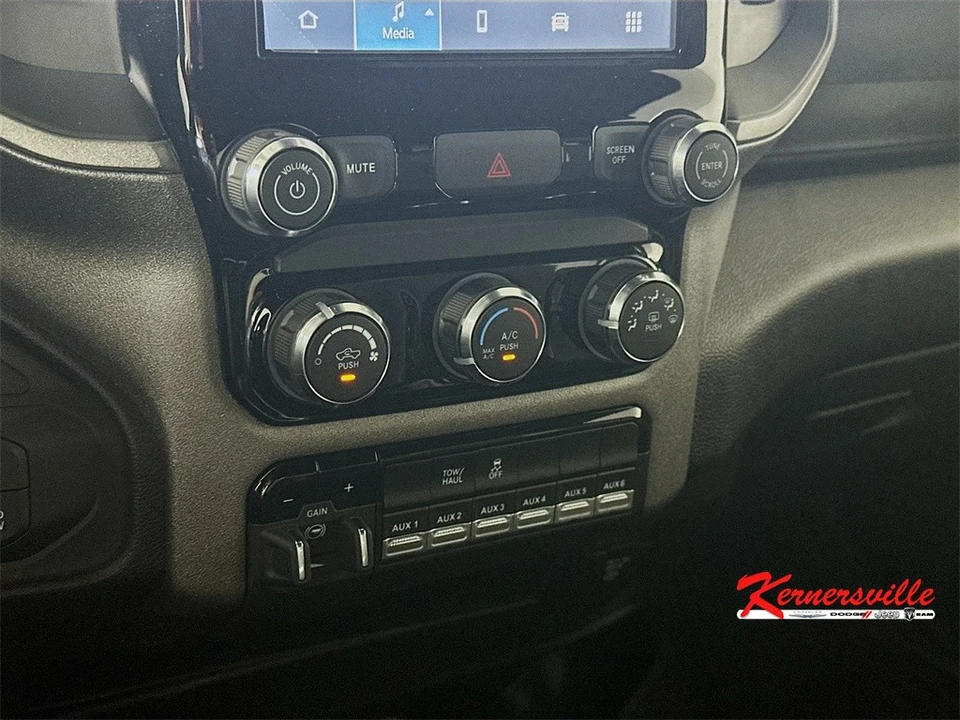 2026 Ram 2500 - Image 15 of 21