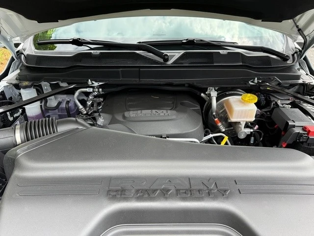 2026 Ram 2500 - Image 13 of 31