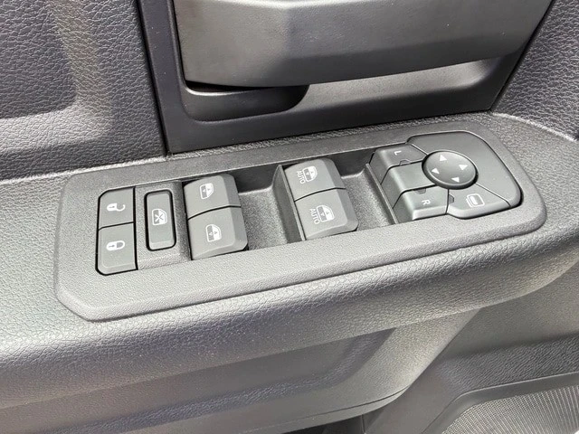 2026 Ram 2500 - Image 16 of 31