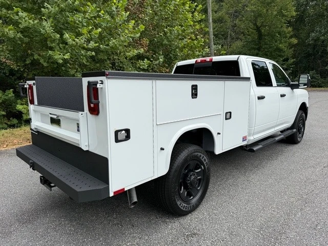 2026 Ram 2500 - Image 8 of 31