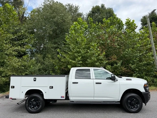 2026 Ram 2500 - Image 6 of 31