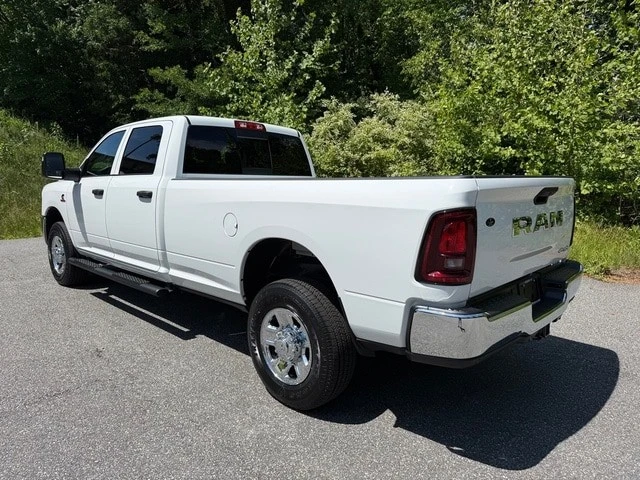 2026 Ram 2500 - Image 11 of 30