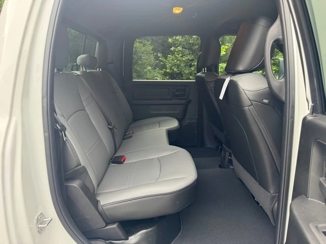 2026 Ram 2500 - Image 17 of 29