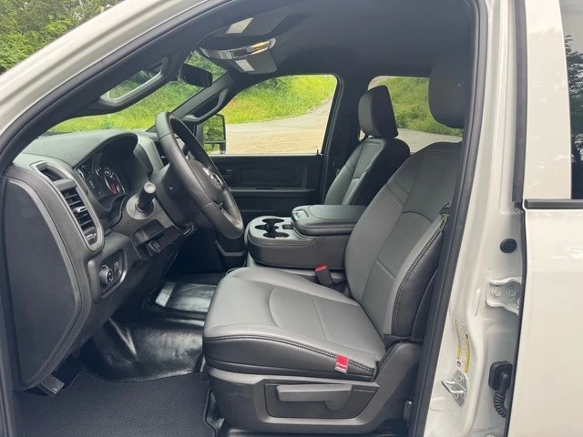 2026 Ram 2500 - Image 13 of 29