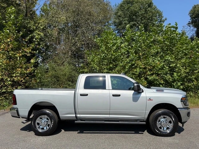 2026 Ram 2500 - Image 5 of 21