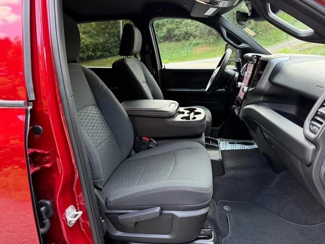2026 Ram 2500 - Image 19 of 21