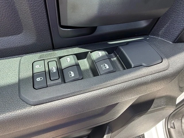 2026 Ram 2500 - Image 15 of 30