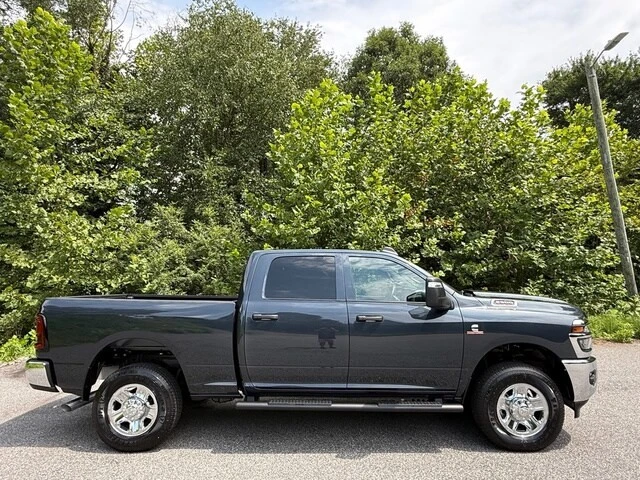 2026 Ram 2500 - Image 5 of 28