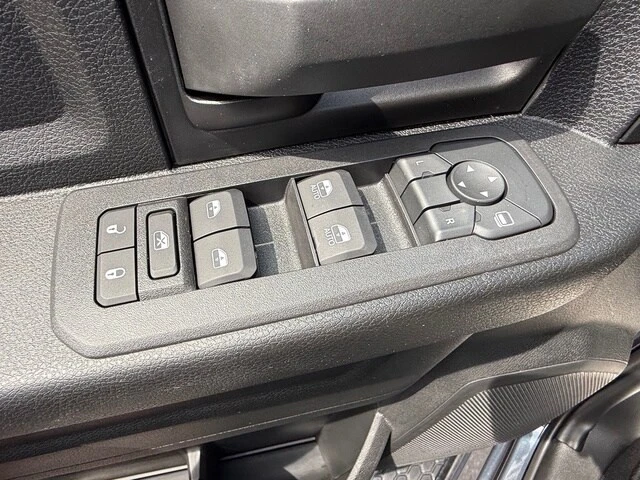 2026 Ram 2500 - Image 14 of 28