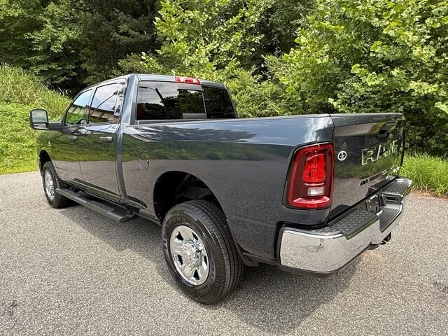2026 Ram 2500 - Image 10 of 28
