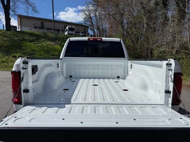 2026 Ram 2500 - Image 8 of 21