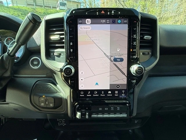 2026 Ram 2500 - Image 23 of 29