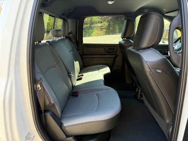 2026 Ram 2500 - Image 16 of 29