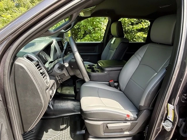 2026 Ram 2500 - Image 14 of 30