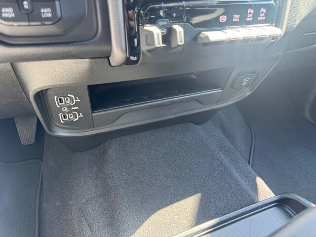 2026 Ram 2500 - Image 26 of 29