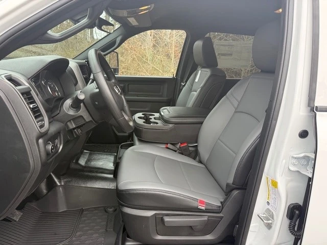2026 Ram 2500 - Image 15 of 21
