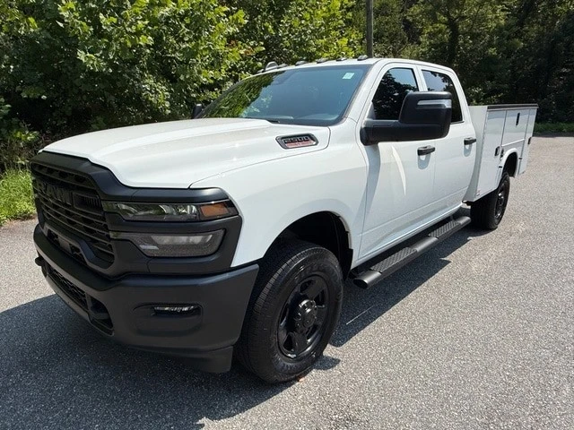 2026 Ram 2500 - Image 2 of 31