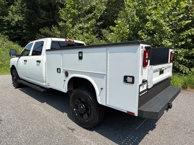2026 Ram 2500 - Image 11 of 31