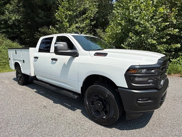 2026 Ram 2500 - Image 4 of 31