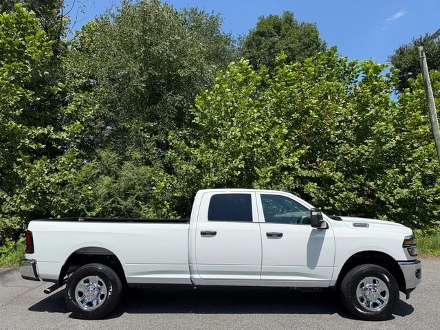 2026 Ram 2500 - Image 6 of 29